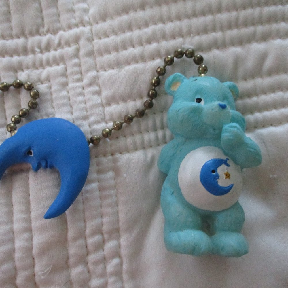 Vtg Care Bear fan or light pull